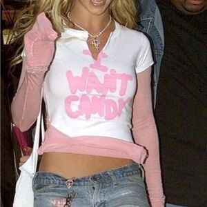 I want candy tee shirt listing for Lila to see if she can make it :)